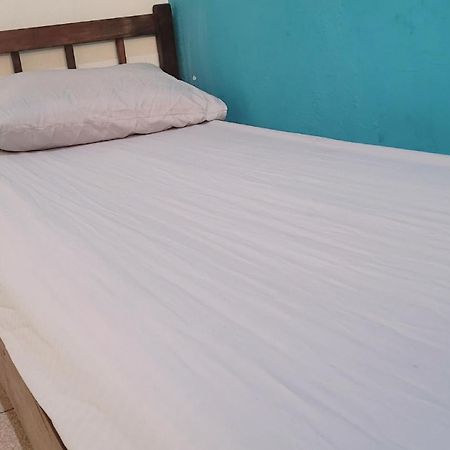 Hostel Sion - Sua casa na praia Itanhaém Esterno foto